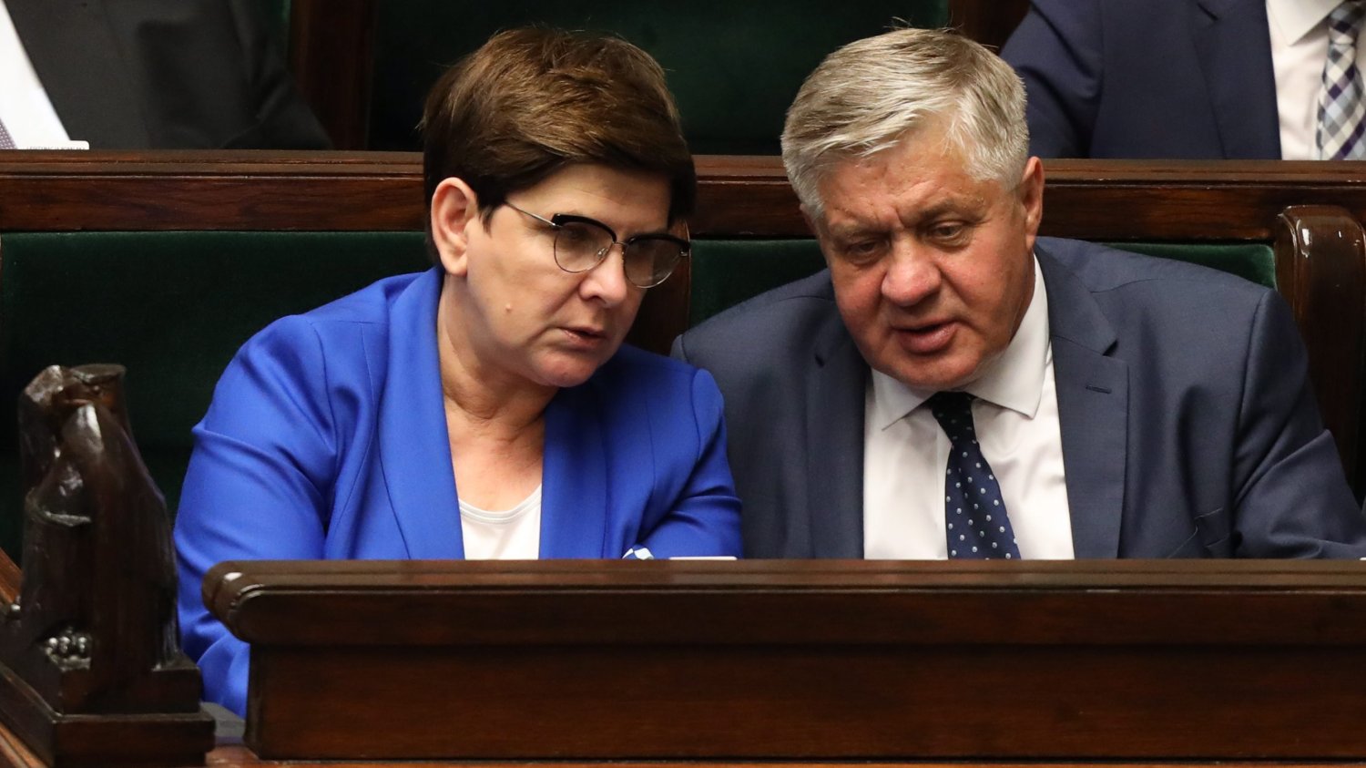 Beata Szydło i Krzysztof Jurgiel przeforsowali, by do sprzedaży trafiły konserwy z wieprzowiny pochodzącej ze stref zakażonych wirusem ASF