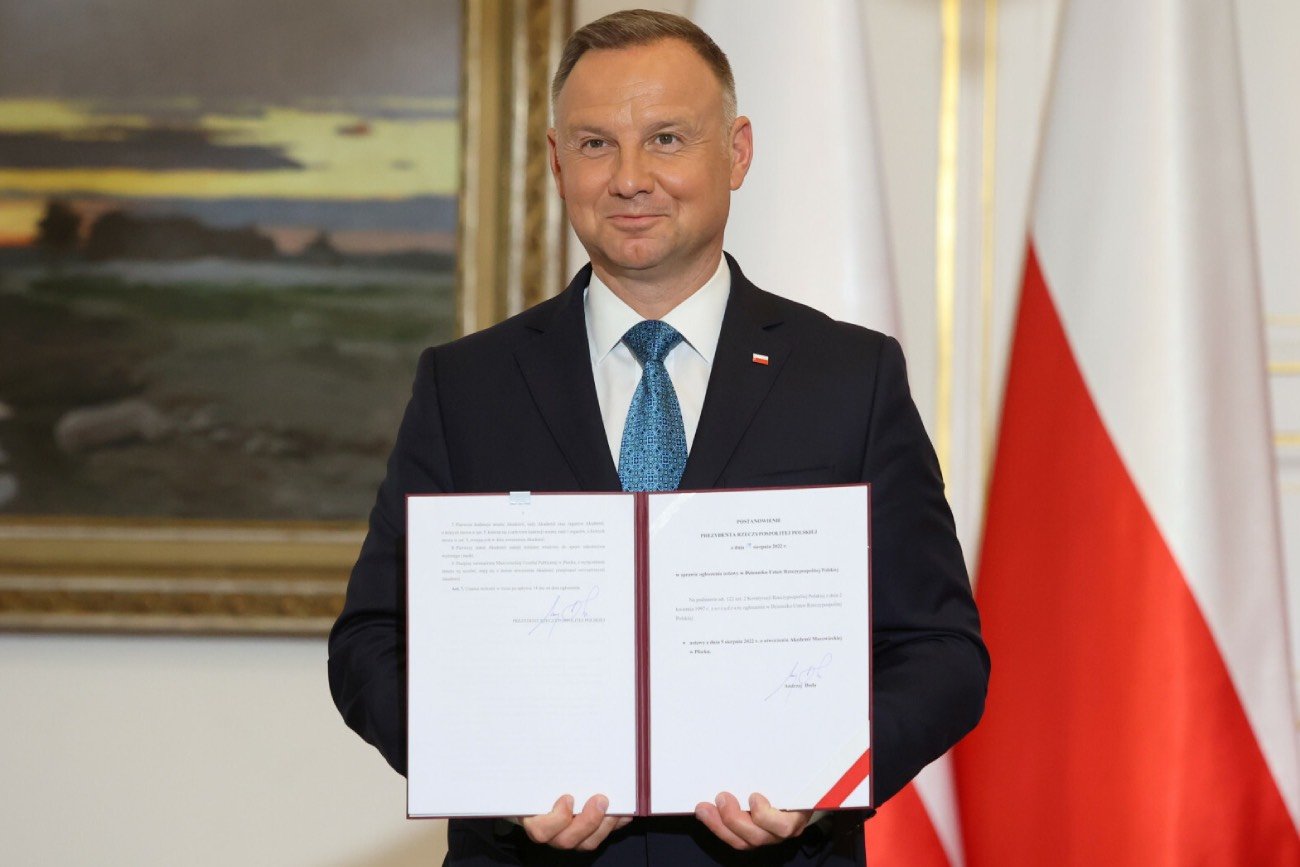 Ceny prądu zamrożone na 2023 rok. Prezydent podpisał ustawę