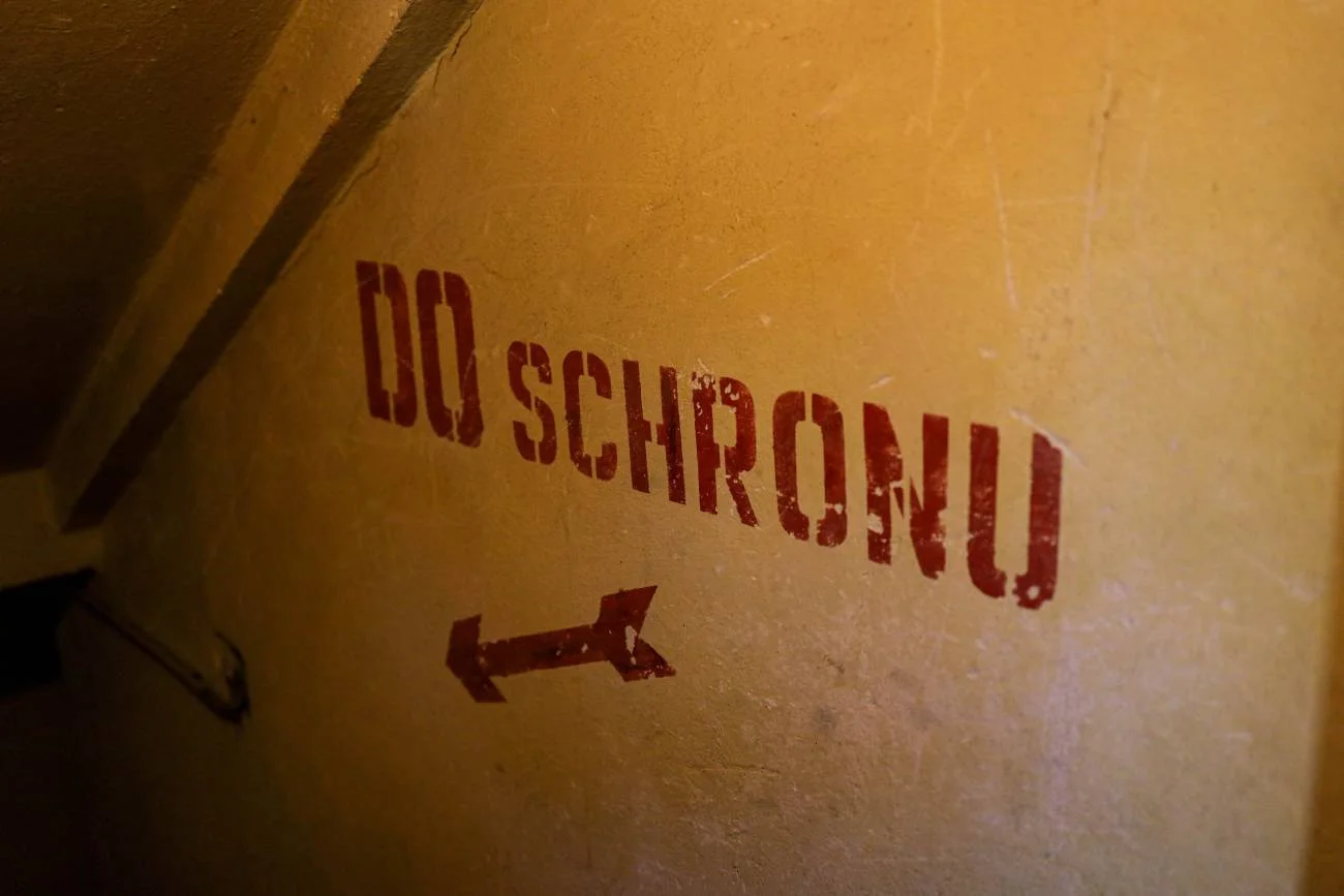 Powstaje nowa rządowa aplikacja od schronów. Czerpie z doświadczeń ukraińskich Rząd rozwija program obrony cywilnej.