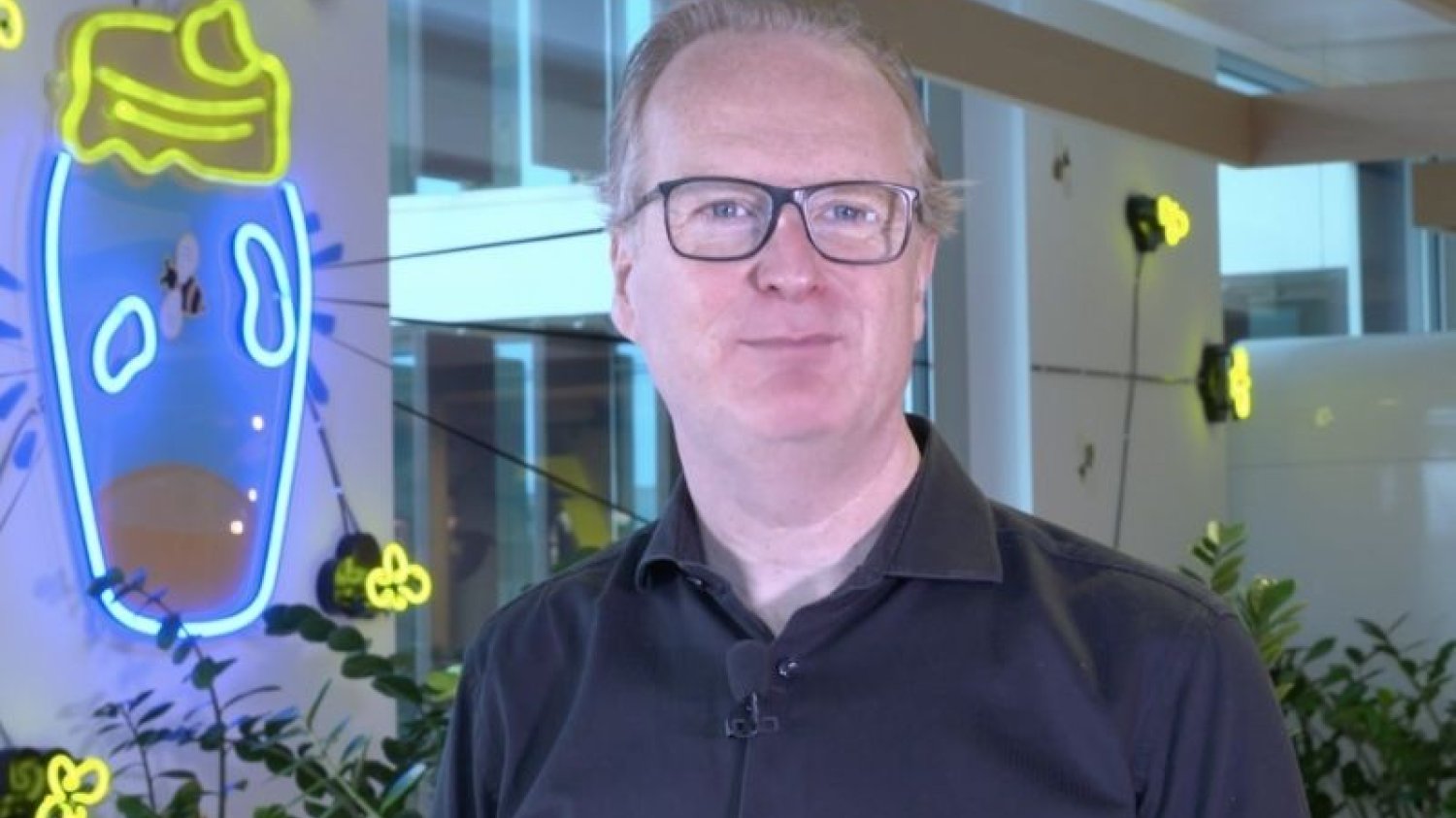 Alex Ootes, wiceprezes Amazon Europe, opowiedział nam o starcie polskiej wersji serwisu.