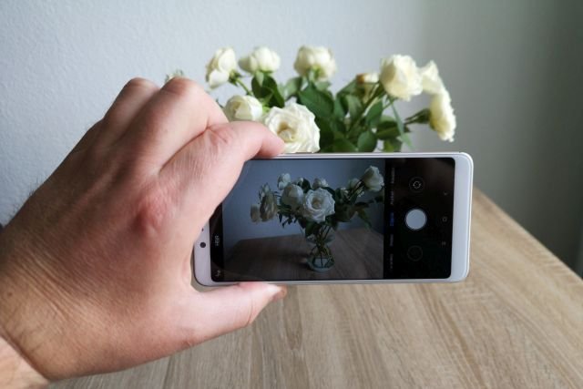Xiaomi Redmi Note 5 to jeden z najtańszych telefonów ze sztuczną inteligencją wspomagającą robienie zdjęć