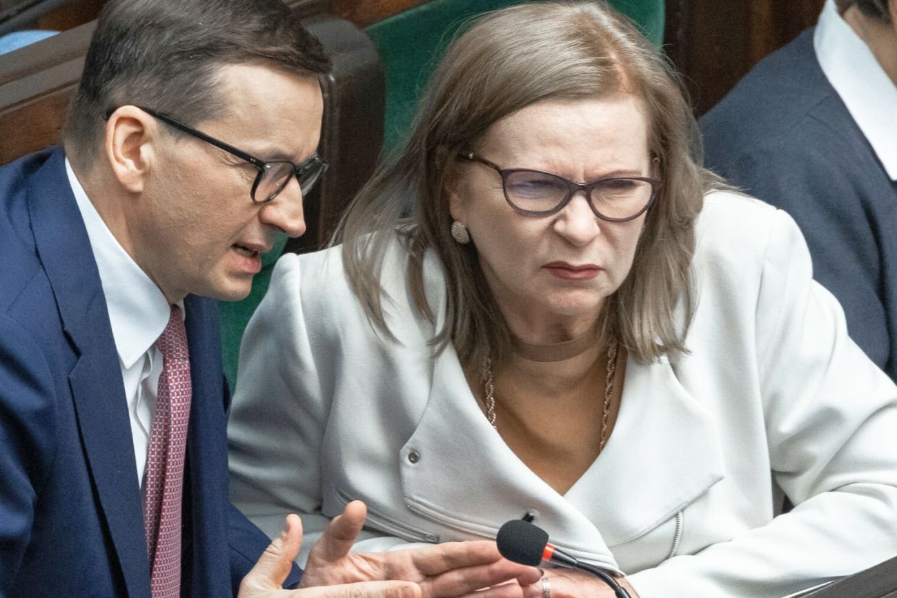 Małgorzata Gosiewska - lubi nocować w lesie pod namiotem i zajadać się kanapkami z rosyjskim kawiorem