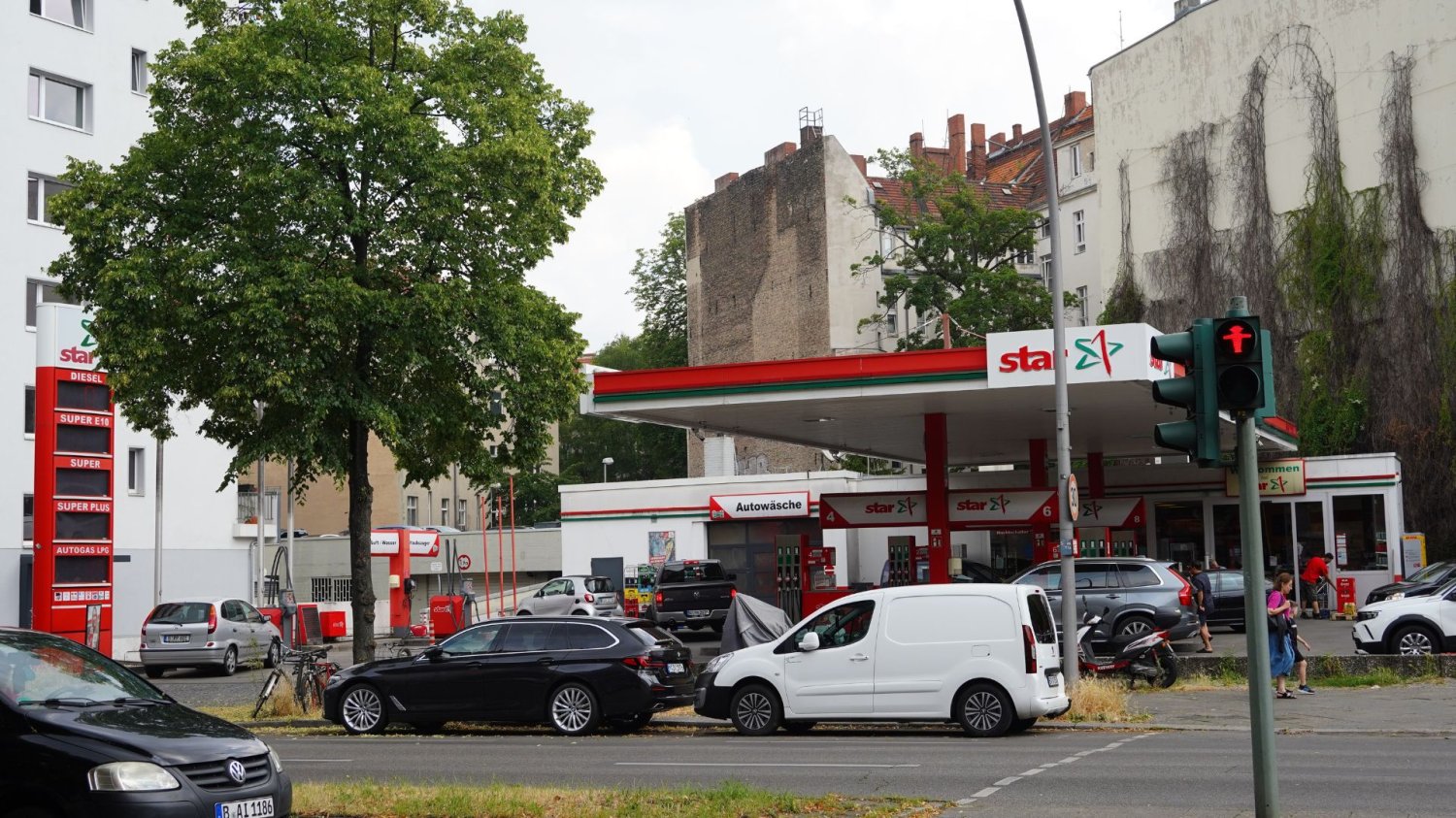 Stacja paliw w Niemczech.