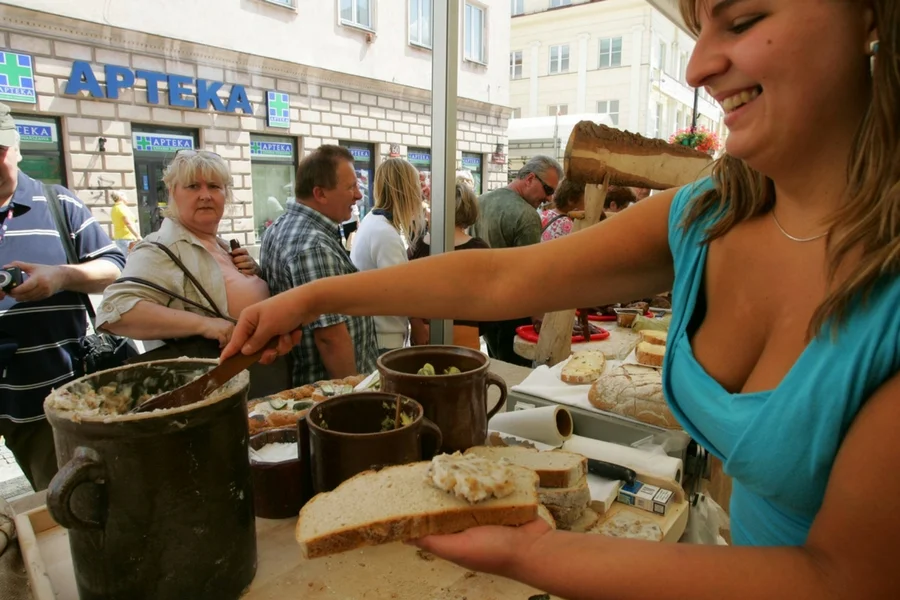 Dieta ketogenna oparta jest na jedzeniu tłuszczów.