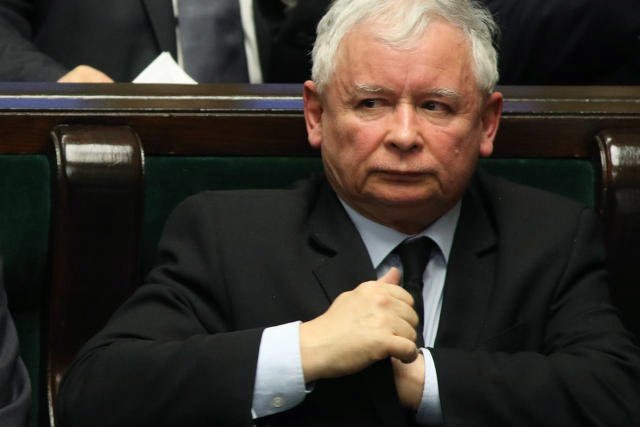 Poseł PO Krzysztof Brejza twierdzi, że Jarosław Kaczyński doskonale wiedział o sposobie przyznawania premii członkom rządu