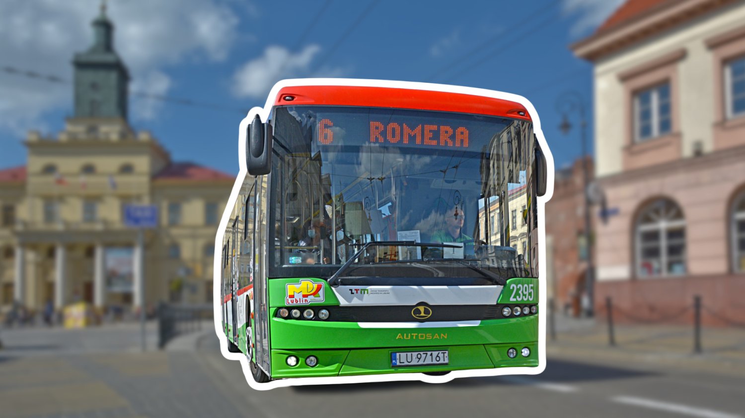 Autobus w Lublinie. W tle miasto Lublin.