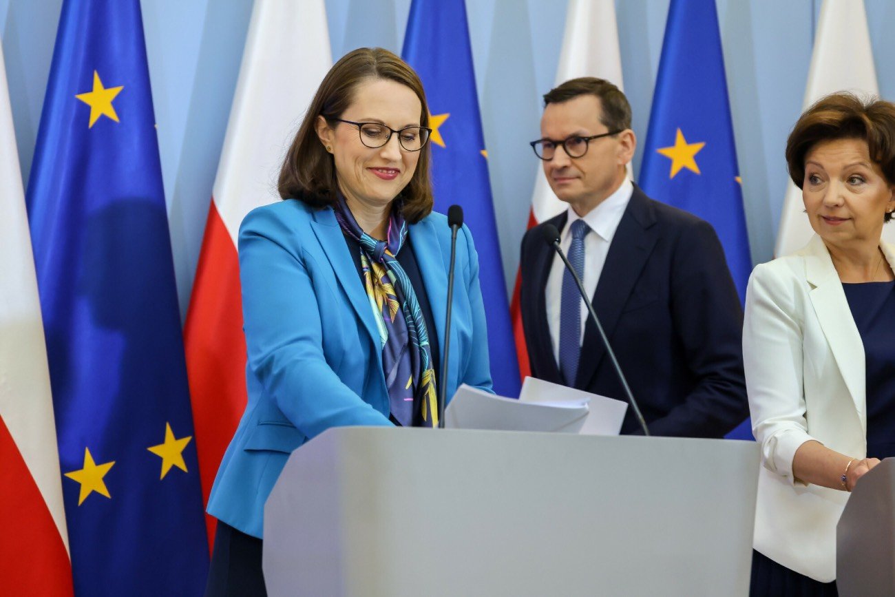 Waloryzacja emerytur w 2025 roku będzie wyższa przez 800 plus.