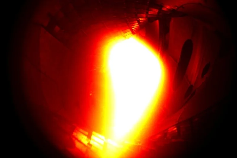 Plazma wyprodukowana w reaktorze Wendelstein 7-X. Jej temperatura sięgnęła ok. 1 mln stopni Celsjusza