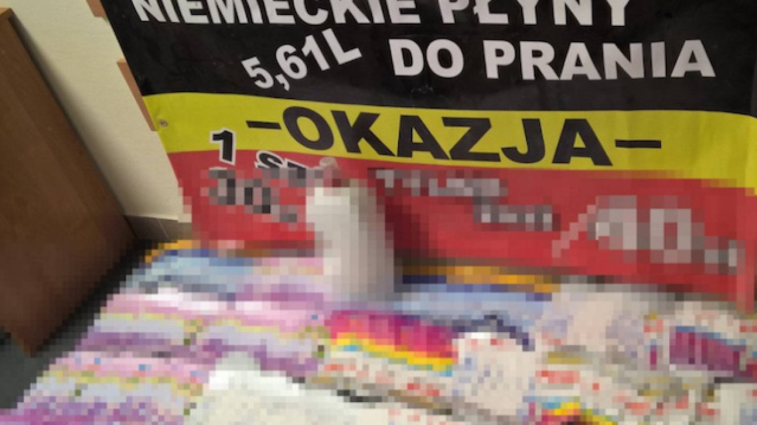 Część zarekwirowanej chemii.
