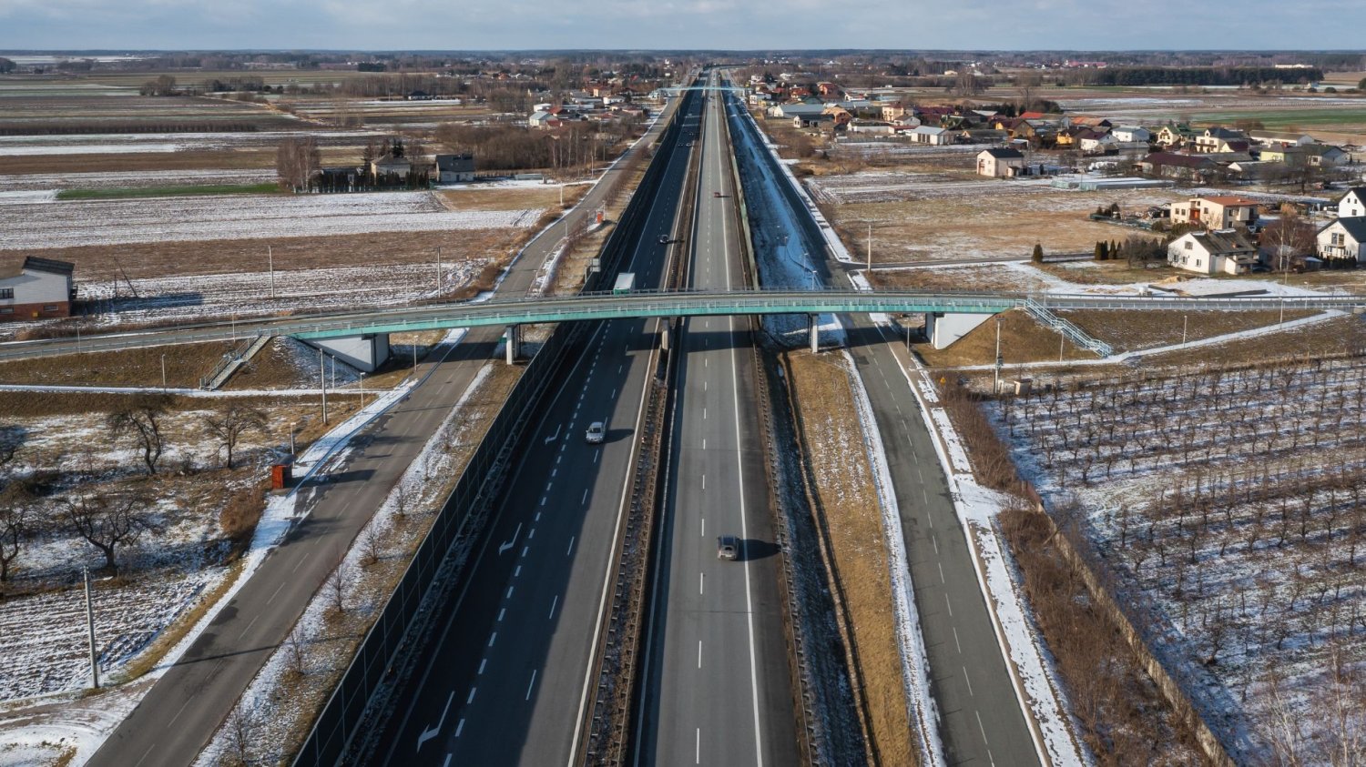 S7 Płońsk–Czosnów otwarta dla kierowców. Nad Bałtyk pojedziemy szybciej. S7 Płońsk–Czosnów otwarta dla kierowców. Nad Bałtyk pojedziemy szybciej.