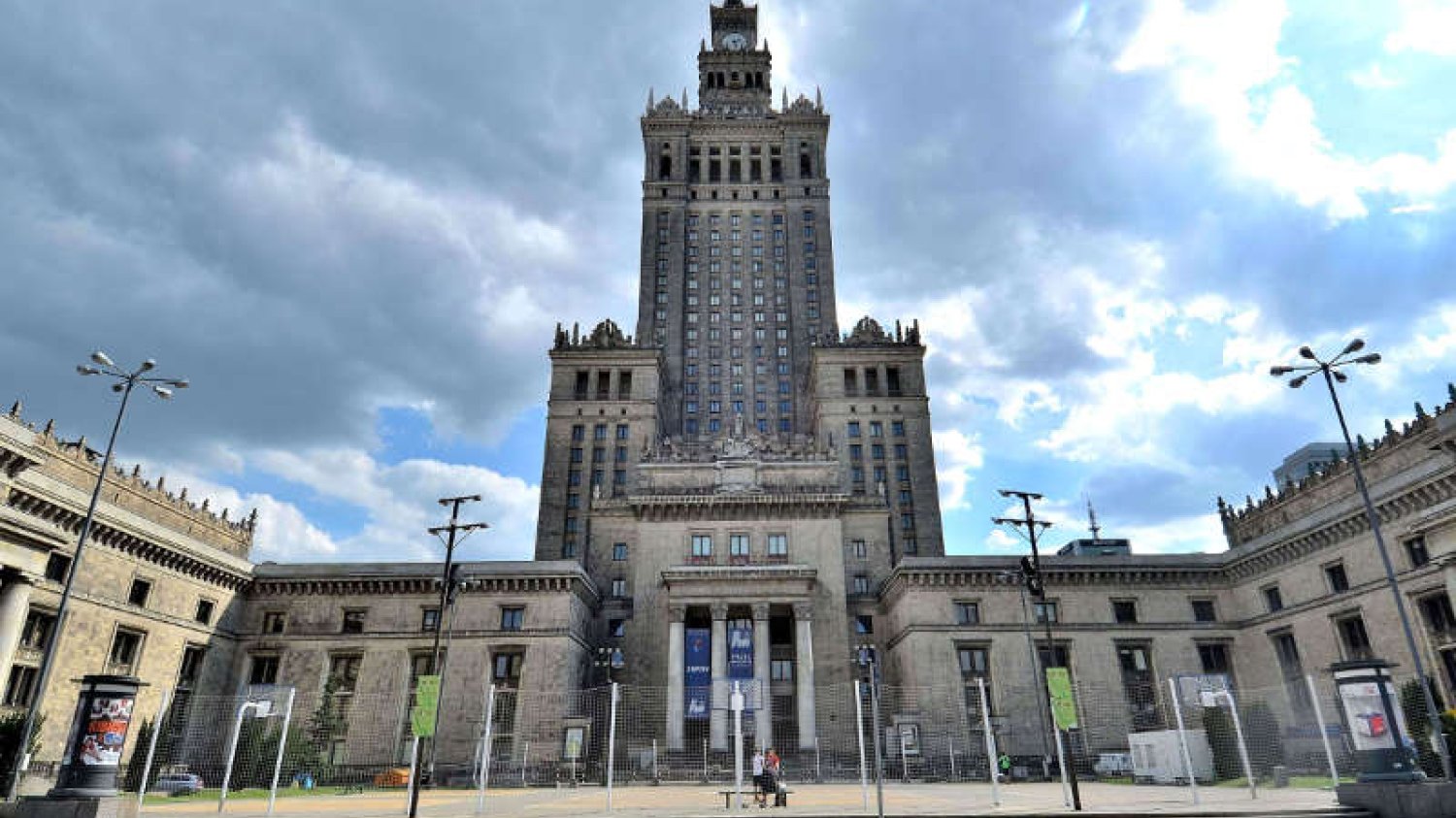 PKiN kończy 60 lat - ile jest nauki w Pałacu Kultury i Nauki