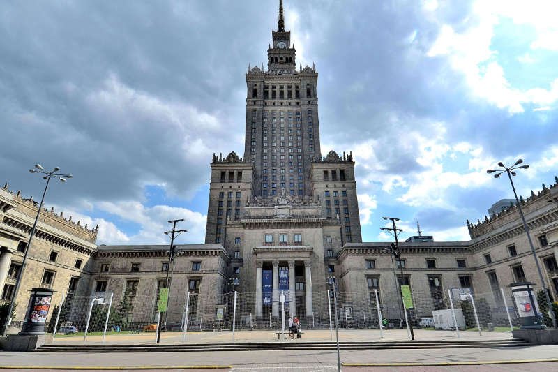 PKiN kończy 60 lat - ile jest nauki w Pałacu Kultury i Nauki