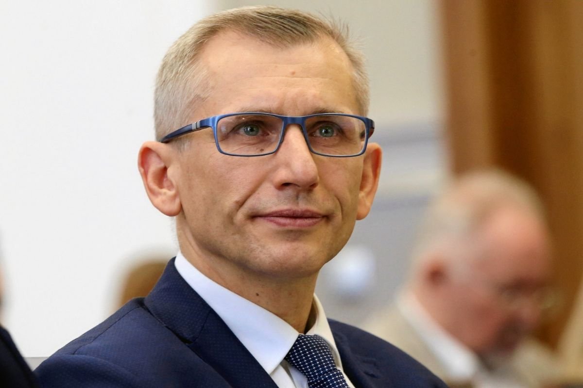 Prezes NIK Krzysztof Kwiatkowski. Najwyższa z odpraw sprawdzonych przez NIK to 4 mln zł.