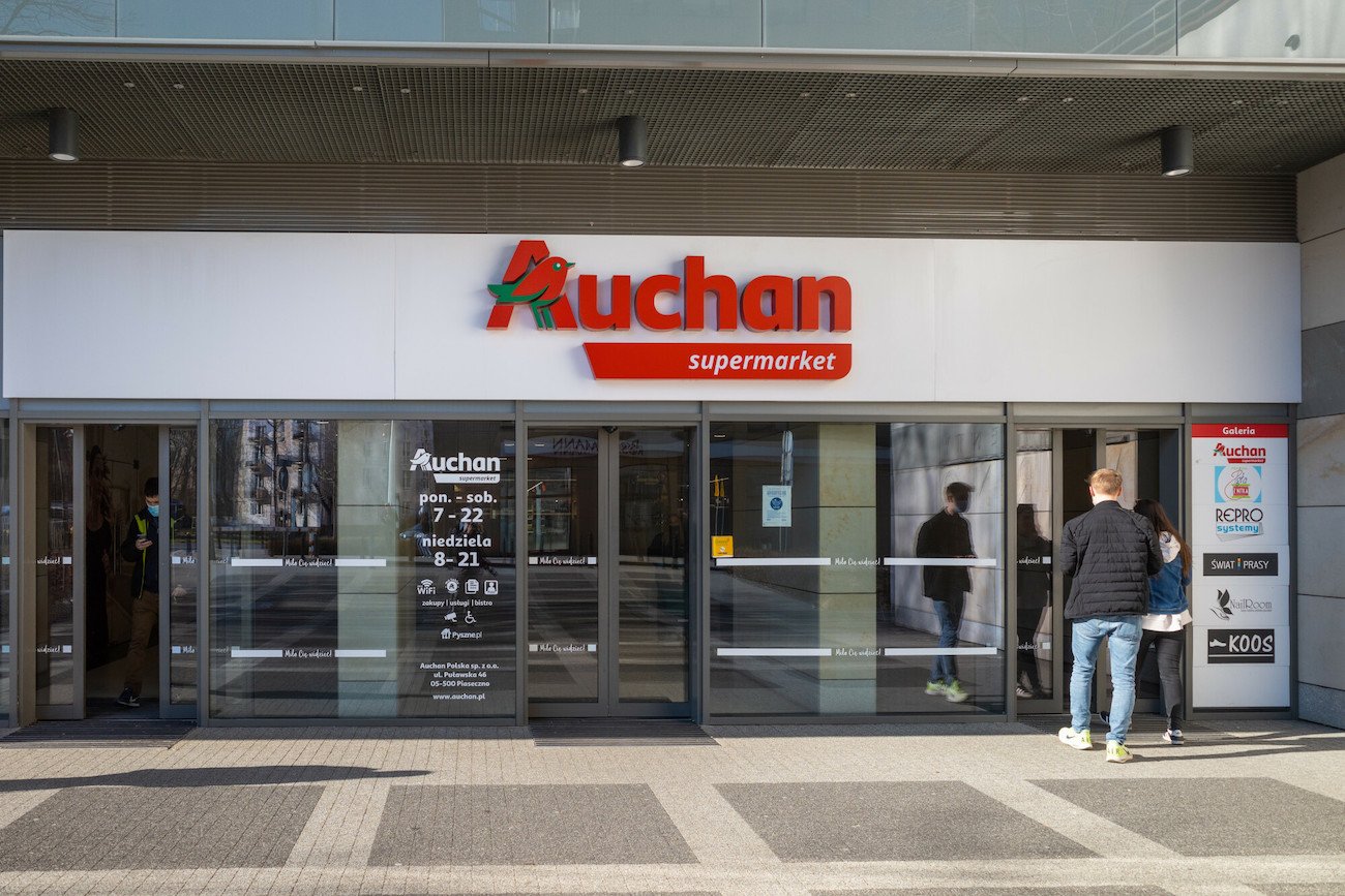 UOKiK wszczyna postępowanie wyjaśniające w sprawie Carrefoura i Auchan