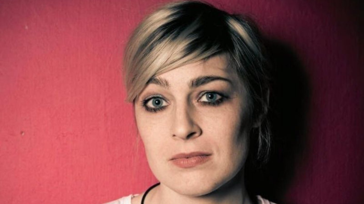 Małgorzata Halber skarży się na różne zawodowe oczekiwania wobec kobiet i mężczyzn.