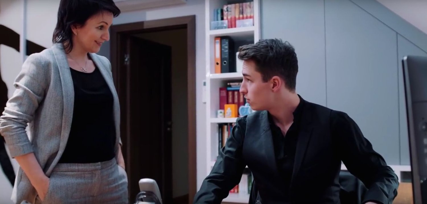 Kampania "Uważaj na kryptowaluty" zyskała rozgłos na całym świecie.