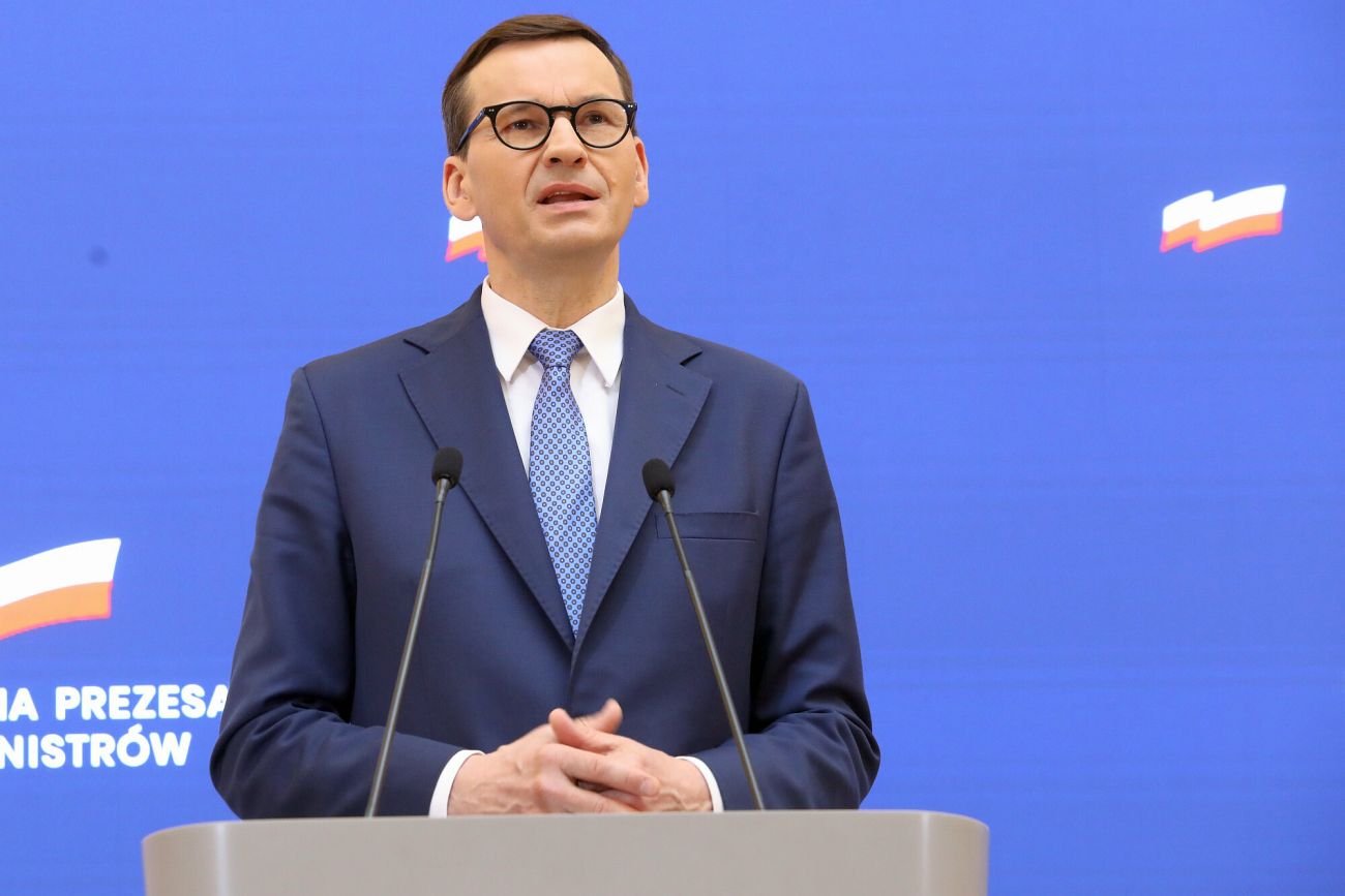 Morawiecki zamierza "derusyfikować" gospodarkę dając rolnikom dopłaty za wysokie ceny nawozów