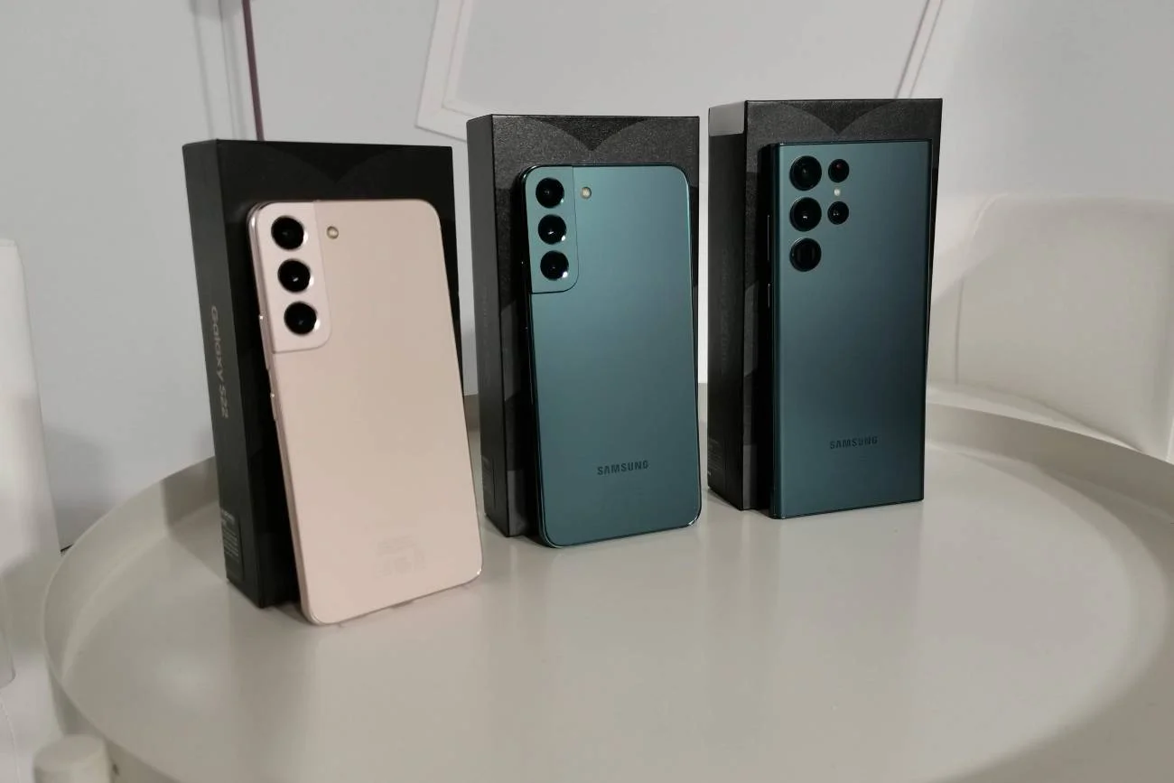 Galaxy S22, S22+ i S22 Ultra - porównanie
