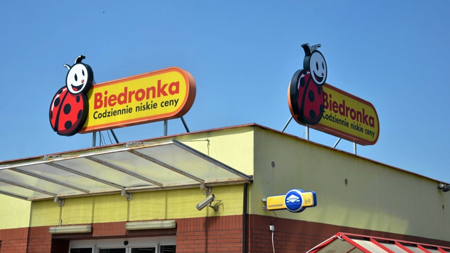 Biedronka znakomicie przyciąga kandydatów