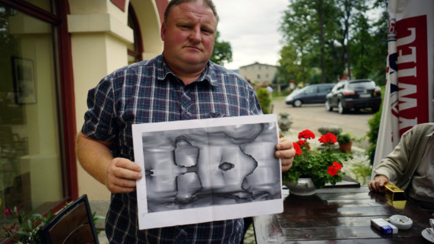 Piotr Koper twierdzi, że w poszukiwanie złotego pociągu zainwestował 65 tys. zł