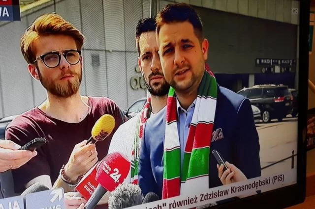 Wszystko wskazuje na to, że Patryk Jaki jest promowany wśród mieszkańców stolicy przez kampanie push-poll.