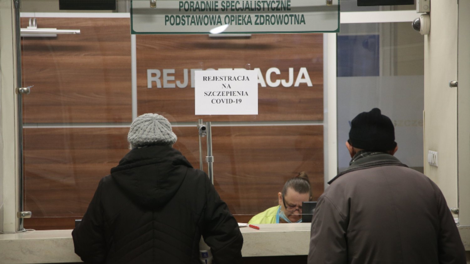 Rząd może zdecydować się na podwyższenie wieku emerytalnego.