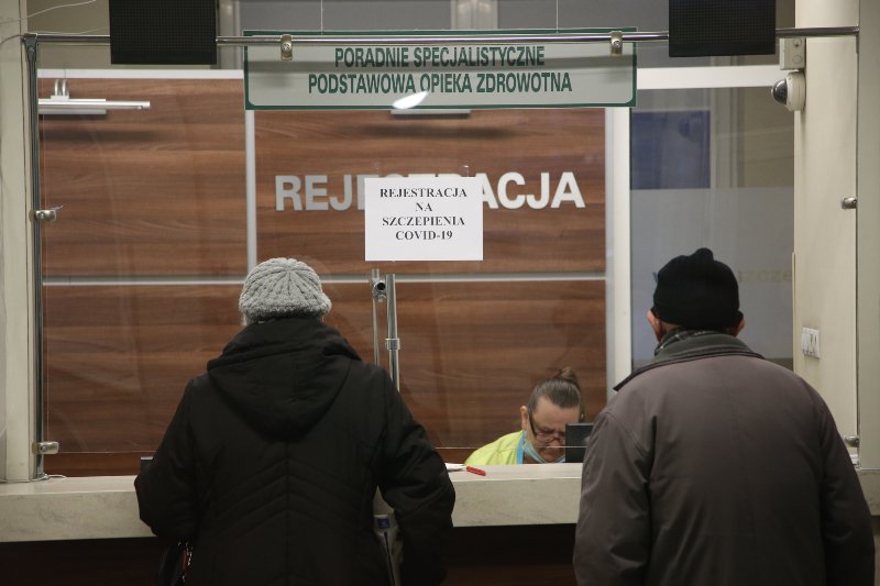 Rząd może zdecydować się na podwyższenie wieku emerytalnego.