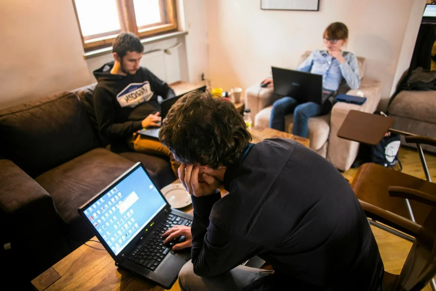 Według badań rynku pracy agencji Sedlak & Sedlak, informatycy są dziś najlepiej opłacaną grupą zawodową w Polsce.