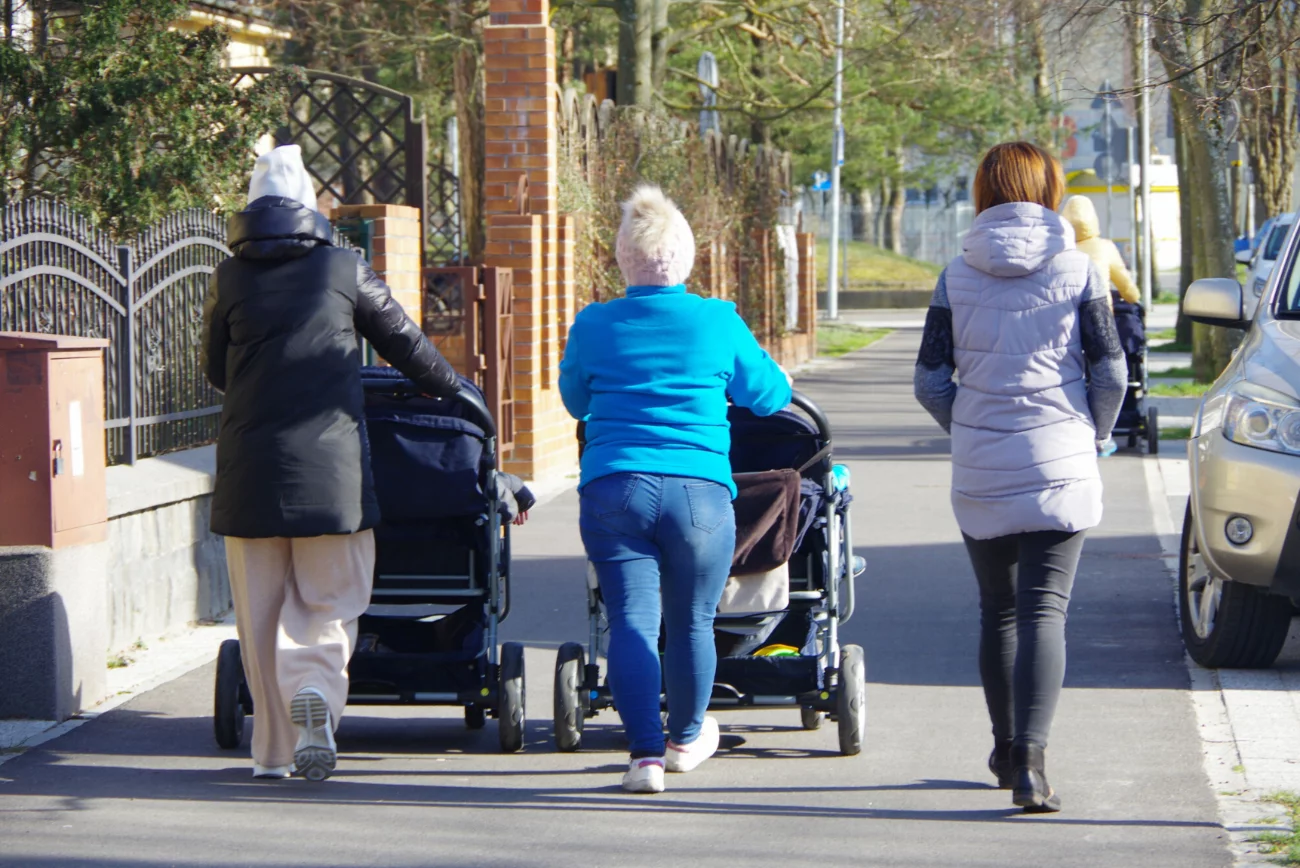 Kobiety na spacerze