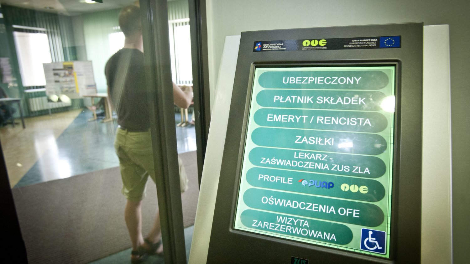 Obowiązek zgłaszania umów do ZUS przewiduje wyjątki.