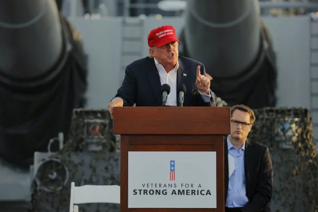 Donald Trump znany jest z żywiołowych przemów