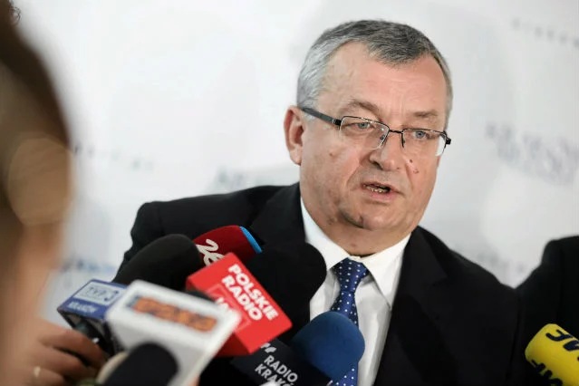 Andrzej Adamczyk, Minister Infrastruktury i Budownictwa