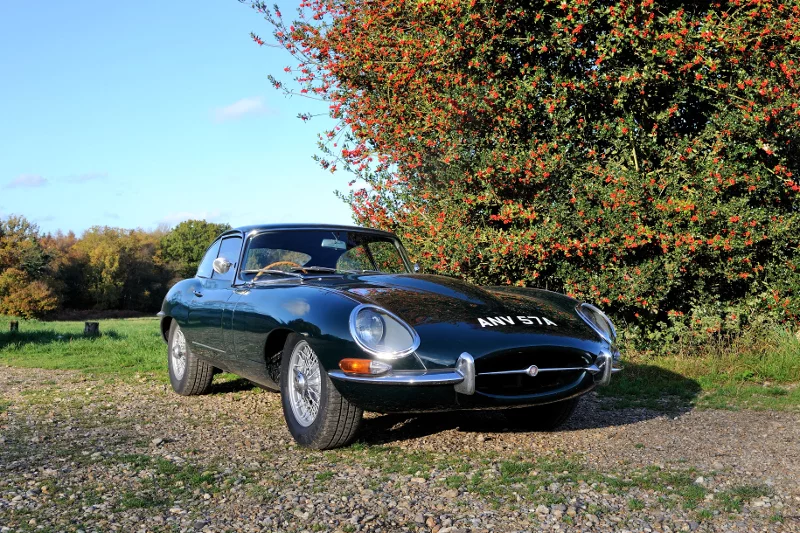 Jaguar E-Type.
