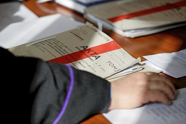 Sąd Okręgowy w Katowicach unieważnił umowe na kredyt hipoteczny wysokości 125 tys. zł.