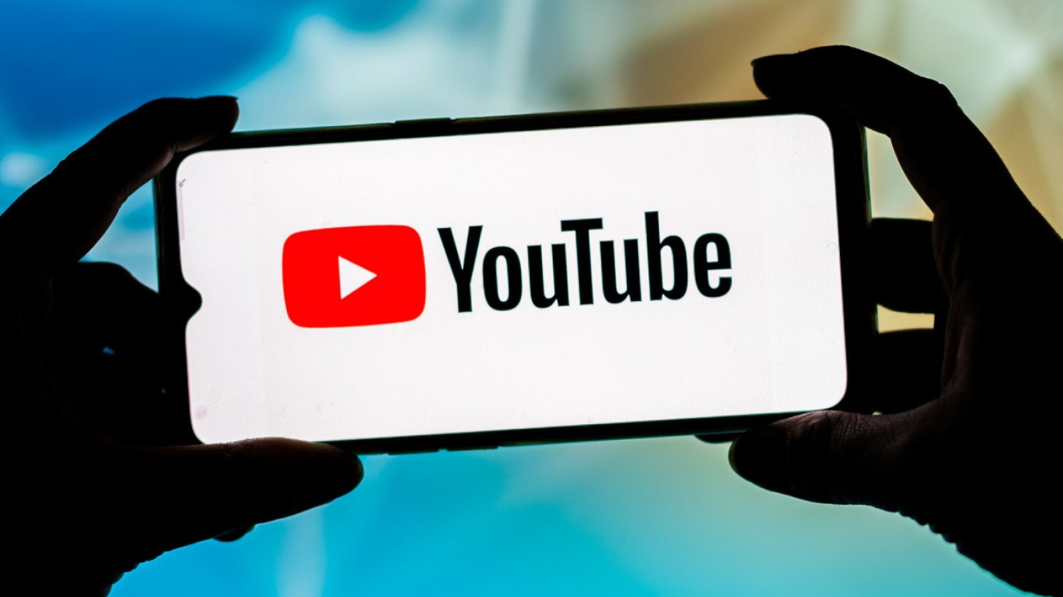 YouTube regularnie usuwa kanały