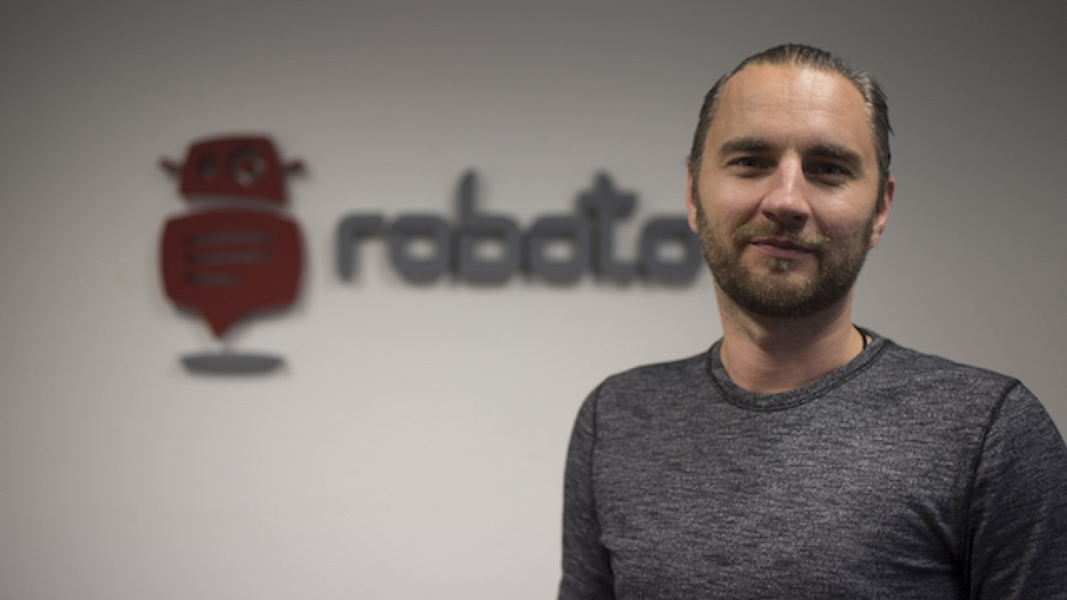 Bartosz Lewandowski, założyciel i prezes Roboto.