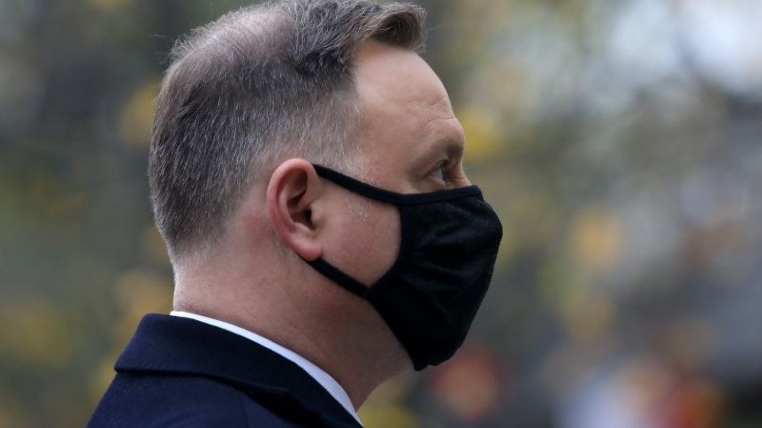 Stworzenie "narodowej" fabryki maseczek w Stalowej Woli obiecywał w kwietniu 2020 r. prezydent Andrzej Duda.