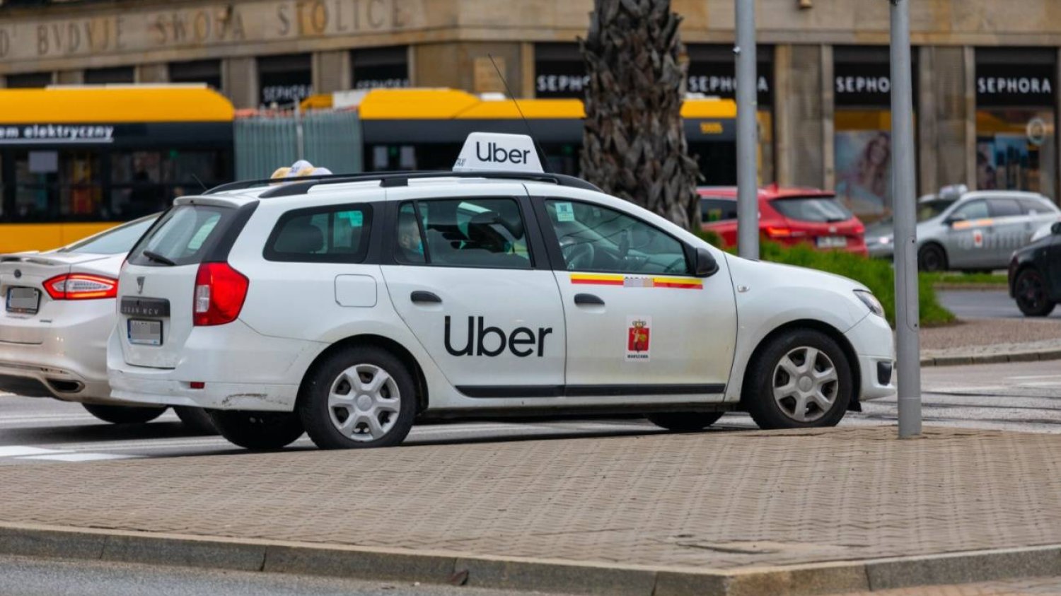 Uber w Warszawie.