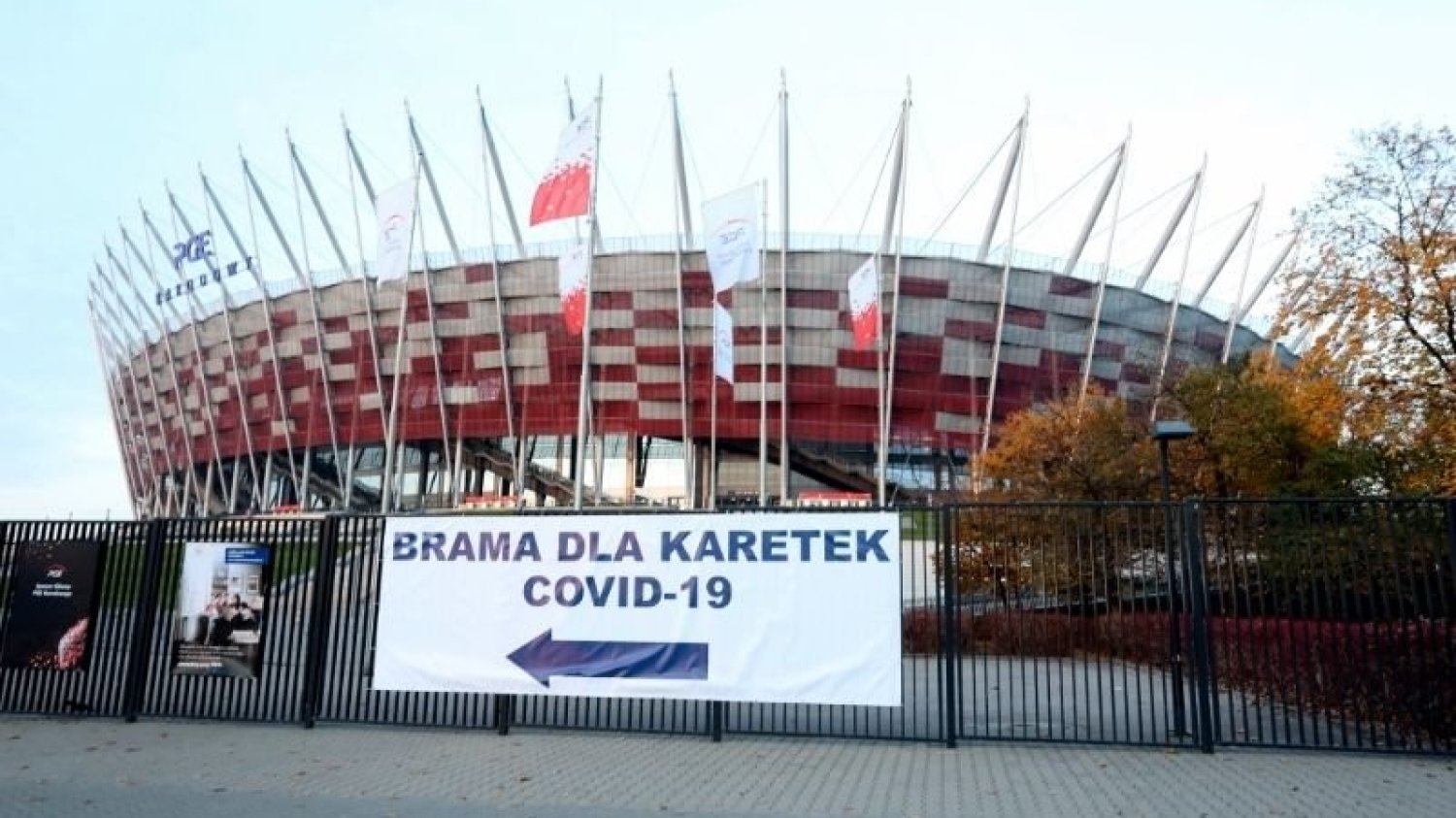 Szpital Narodowy być flagowym obiektem do walki z pandemią. Na razie korzysta z niego niewiele osób.