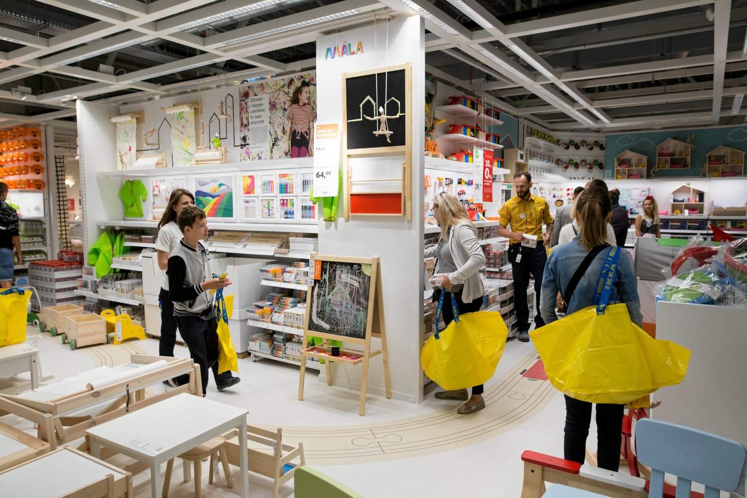 Szwedzki gigant meblowy, IKEA, testuje nową usługę - wynajem mebli.