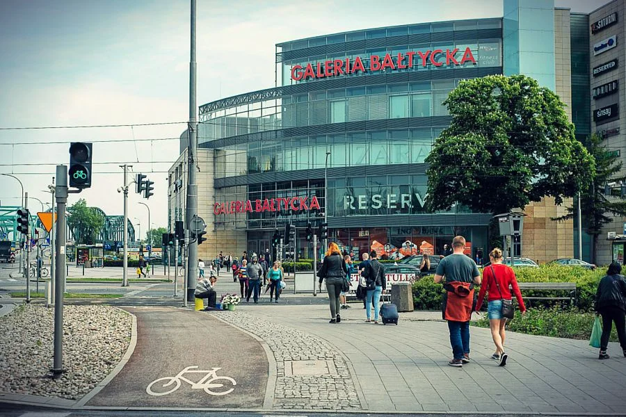 Pod koniec ubiegłego roku polskie firmy miały na kontach 233 mld złotych, w pierwszym kwartale br zarobiło też na czysto ponad 25 mld zł.