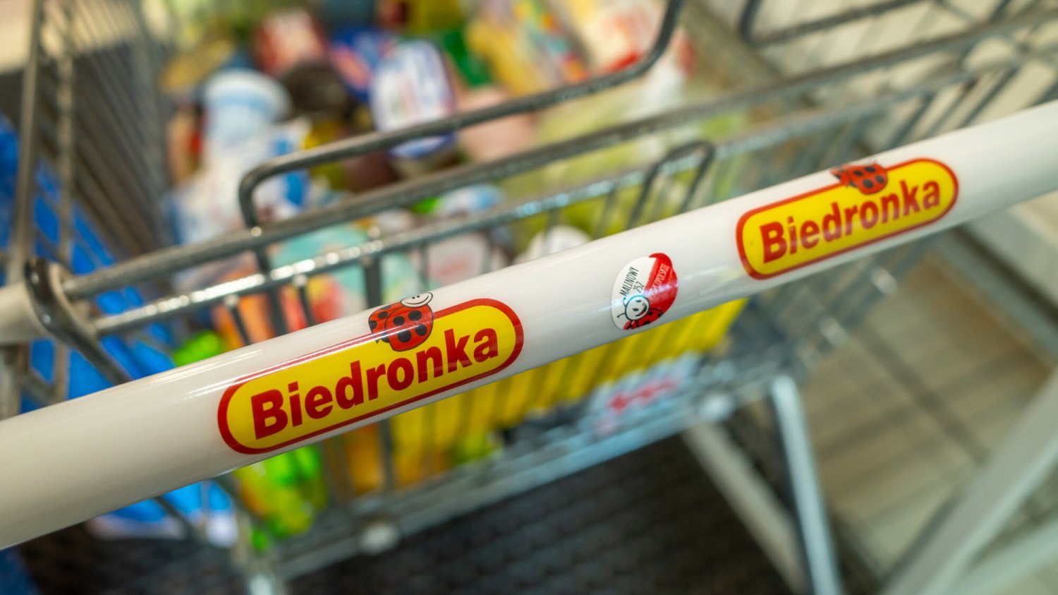 UOKiK postawił Biedronce trzy zarzuty