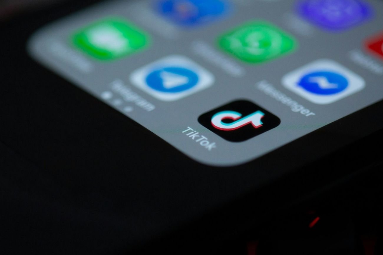 Rewolucja w e-handlu, zakupy przez TikToka i ChatGPT. Rafał Brzoska: "To będzie wstrząs"