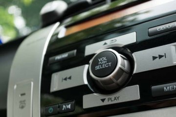 Kto musi płacić abonament za radio samochodowe