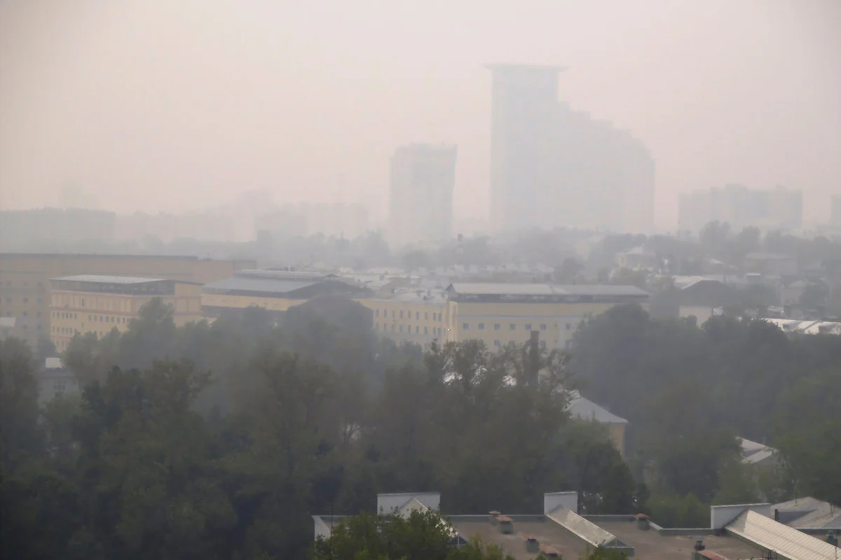 Smog. Kogo powiadomić o trującym dymie z komina