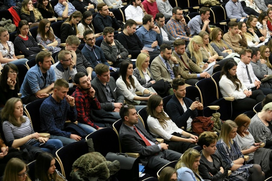 Może i mają gadane, ale ich przyszłość stoi pod znakiem zapytania. Konkurs krasomówczy na Wydziale Prawa i Administracja UMCS.