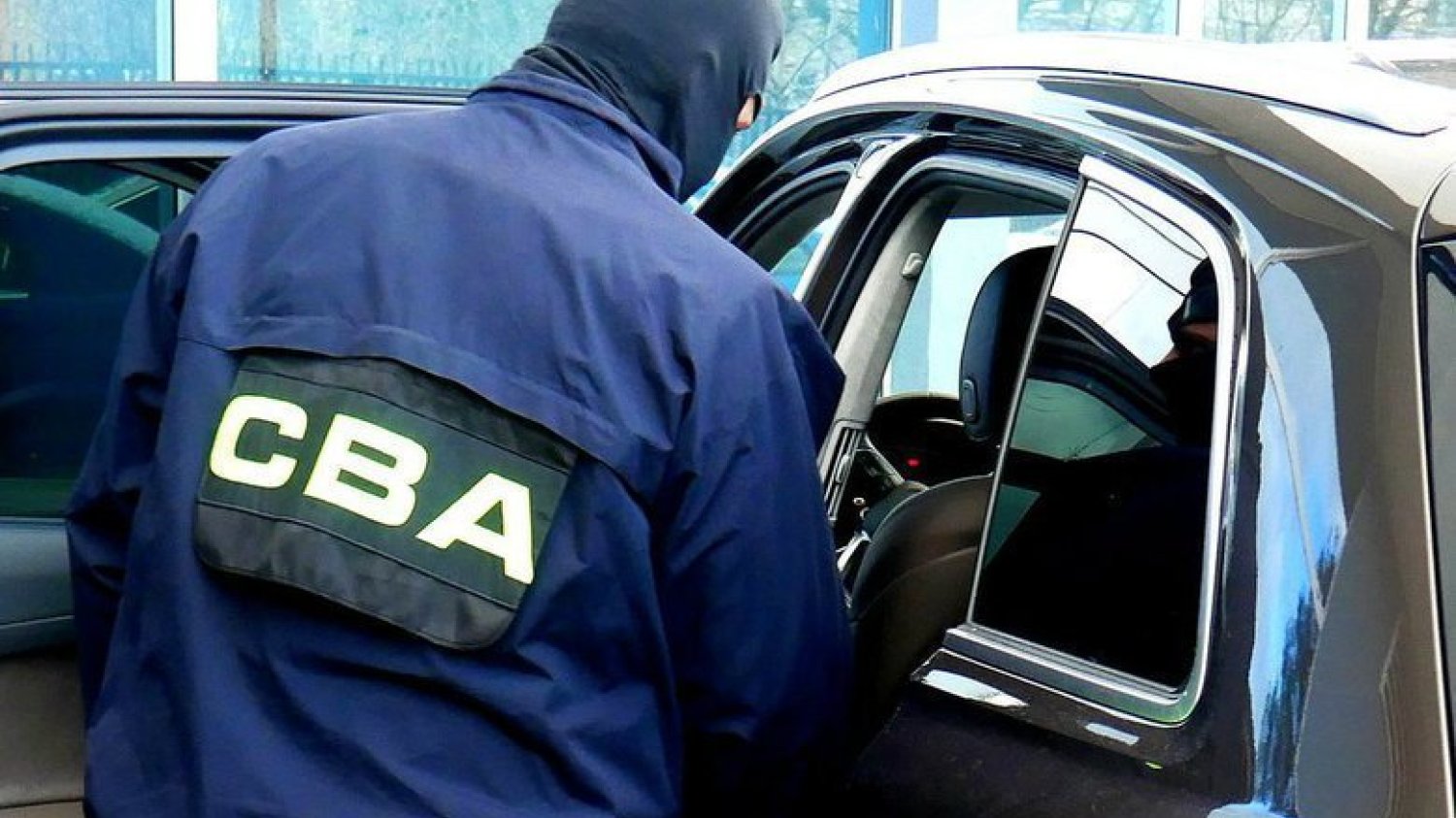 CBA zatrzymało 17 osób podejrzanych o wyłudzenie 27 mln zł. Chodzi o dotacje.