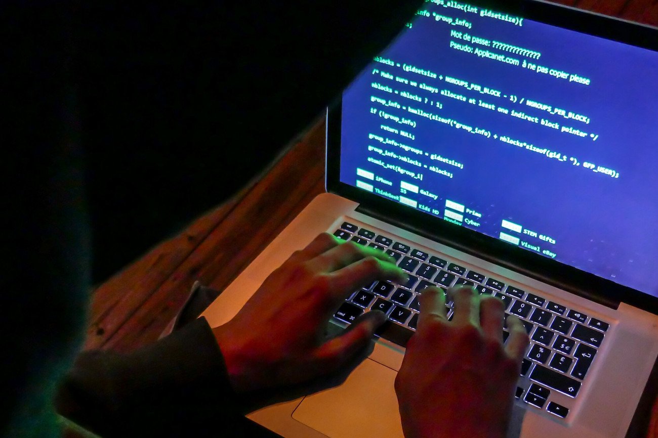 Polacy są coraz bardziej świadomi w kwestii cyberzagrożeń