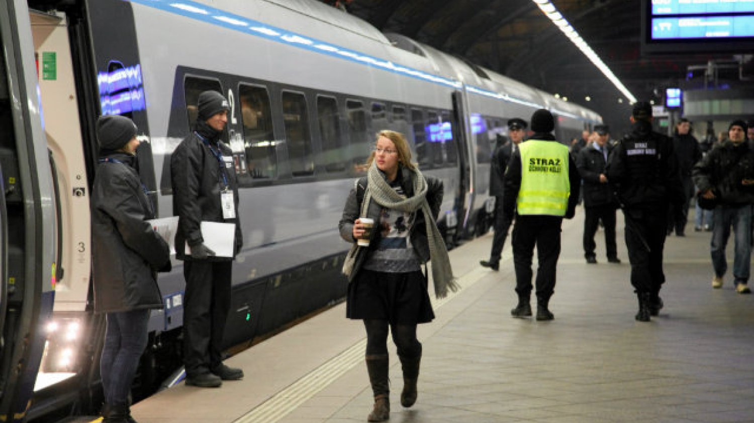 Trudno w to uwierzyć, ale pociągi Pendolino, które pojawiły się na polskich torach w 2014 roku, wciąż nie są wyposażone w WiFI