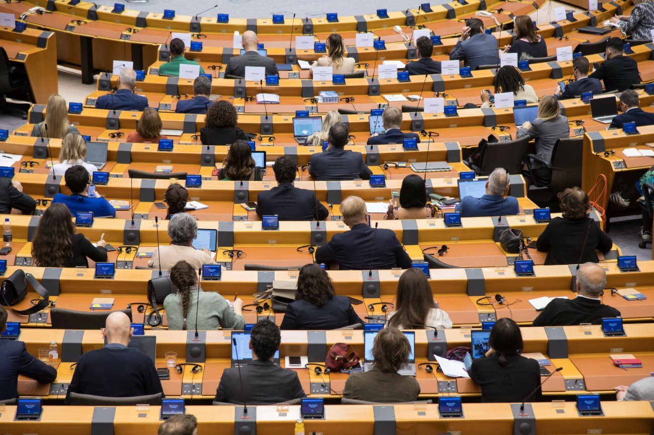 Ile zarabiają eurodeputowani?